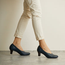 將圖片載入圖庫檢視器 Miki.O 1224 (009) 24.5 cm
