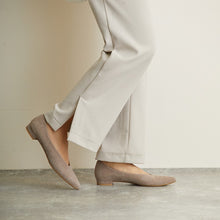 將圖片載入圖庫檢視器 Beau B4402 (039) 23.5 cm
